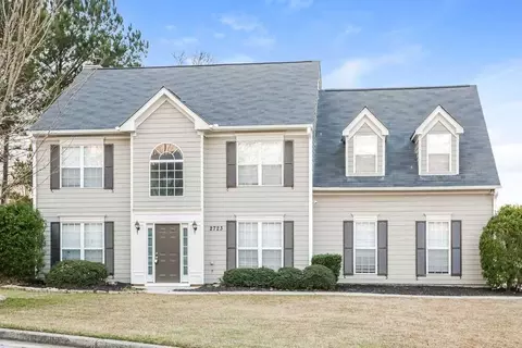 2723 River Summit Ln, Decatur, GA 30034