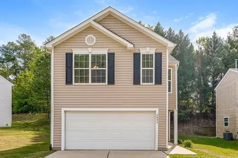 2835 Filbert St, Raleigh, NC 27610