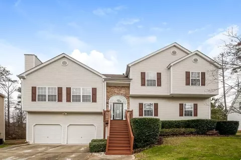 5727 Newnan Cir, Austell, GA 30106