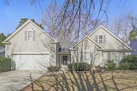 5909 Lawnmeadow Dr, Charlotte, NC 28216