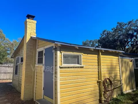 309 W Comanche Ave #C, Tampa, FL 33604