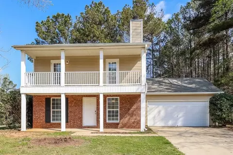 10 Carey Ct, Grantville, GA 30220