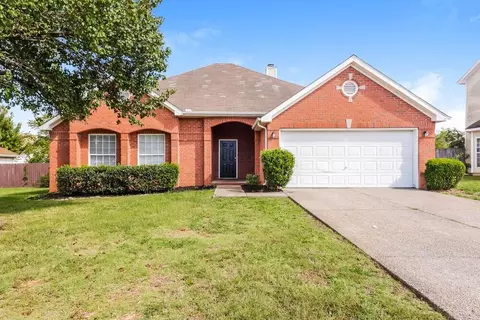 373 Davids Way, La Vergne, TN 37086