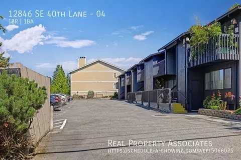 12846 SE 40th Ln #04, Bellevue, WA 98006