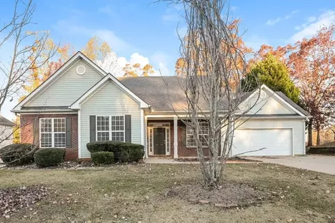 35 Winchester Ct, Covington, GA 30016