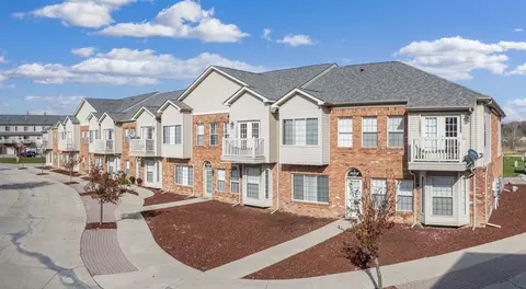 Towne Center Flats, Utica, MI 48315