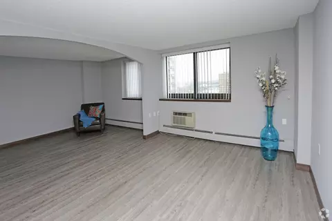 115 2nd Ave S, Minneapolis, MN 55401