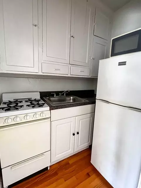 4545 N Beacon St, Chicago, IL 60640 photo 5