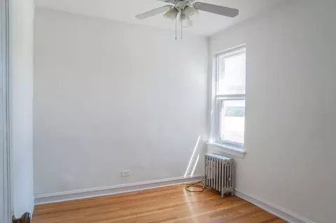 4545 N Beacon St, Chicago, IL 60640 photo 12