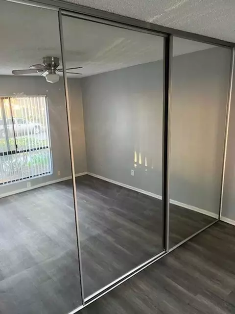 540 S La Veta Park Cir, Orange, CA 92868 photo 2
