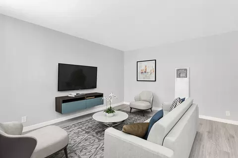 5712 Fair Ave, Los Angeles, CA 91601