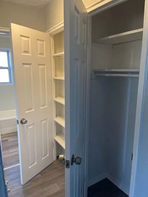 4060 Reading Rd, Cincinnati, OH 45229 photo 5