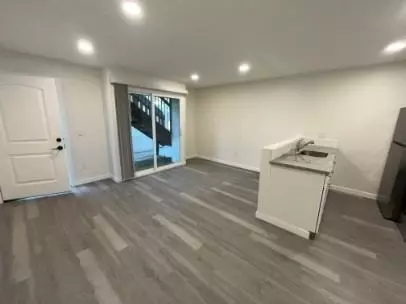 1875 Julian Ave, San Diego, CA 92113