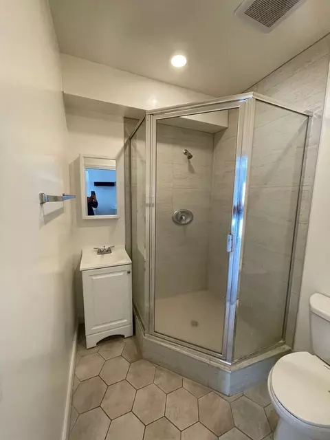 1265 N St Andrews Pl, Los Angeles, CA 90038 photo 4
