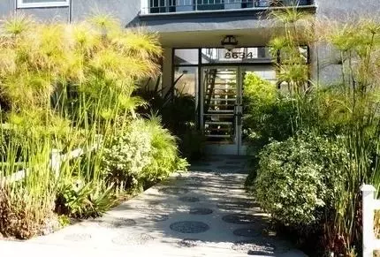 8634 Falmouth Ave, Los Angeles, CA 90293