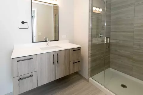 5252 S Cornell Ave, Chicago, IL 60615 photo 16