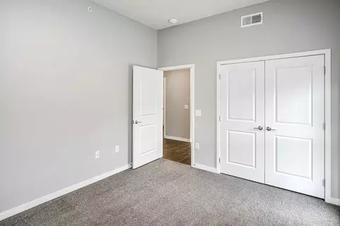 1202 S 177th Plz, Omaha, NE 68130 photo 21