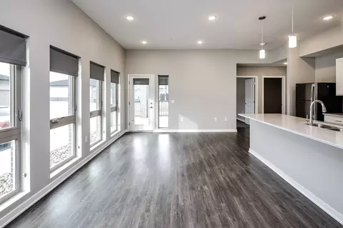 1202 S 177th Plz, Omaha, NE 68130 photo 4