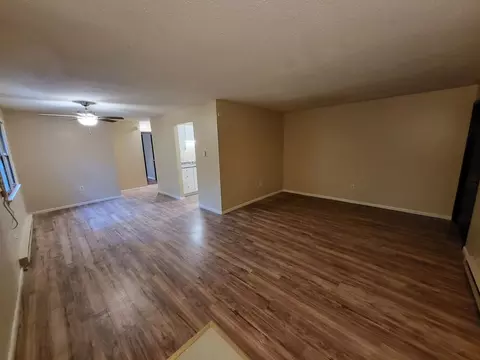 6175 Hocker Dr, Harrisburg, PA 17111