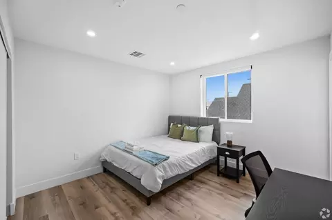 5401 Carlin St, Los Angeles, CA 90016