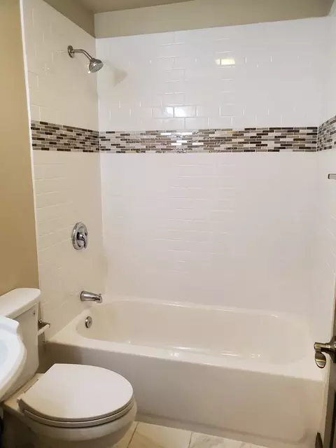 963 E 84th St, Chicago, IL 60619 photo 15