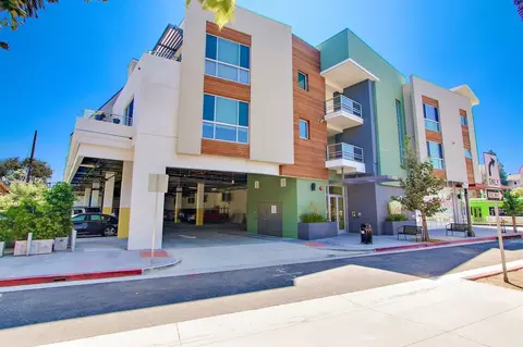 11955 W Washington Blvd, Los Angeles, CA 90066