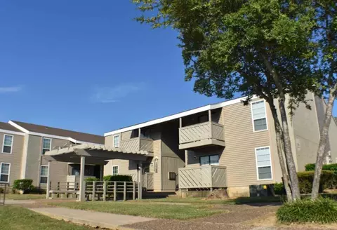 1224 N Albert Pike Ave, Fort Smith, AR 72904
