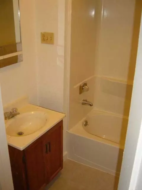 1610 N 20th St, Superior, WI 54880
