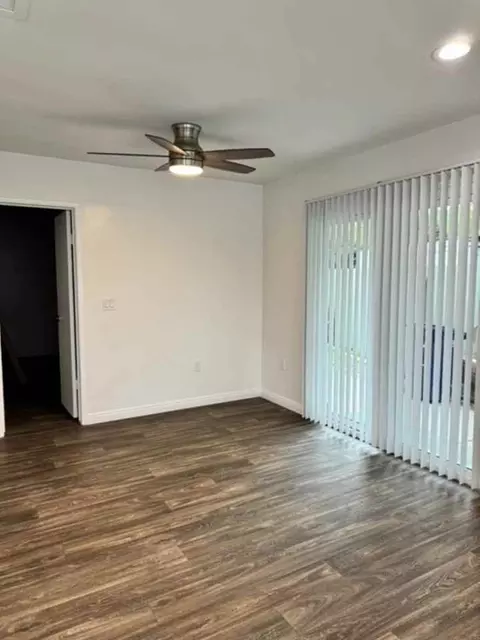 3955 Helix Ln, Spring Valley, CA 91977 photo 18