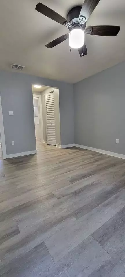 6823 SW 4th Pl, Gainesville, FL 32607 photo 11