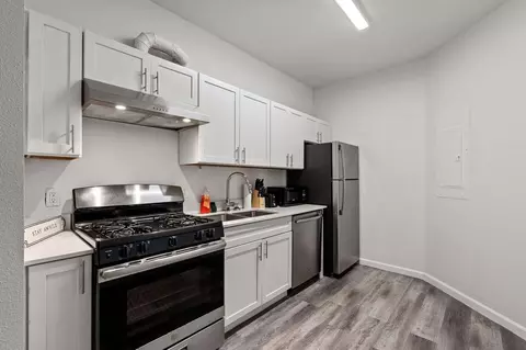 911 W 22nd St, Austin, TX 78705 photo 5