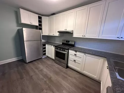 2921 Sunset Blvd, Minneapolis, MN 55416