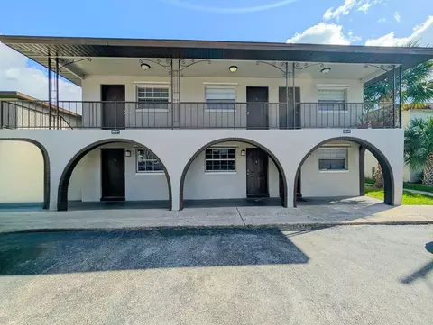 5900 Casa Del Rey Cir, Orlando, FL 32809