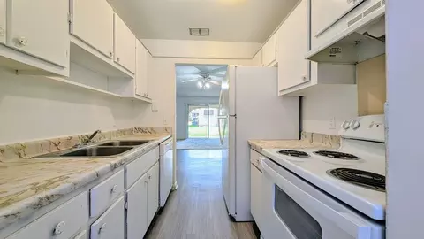 5900 Casa Del Rey Cir, Orlando, FL 32809 photo 10