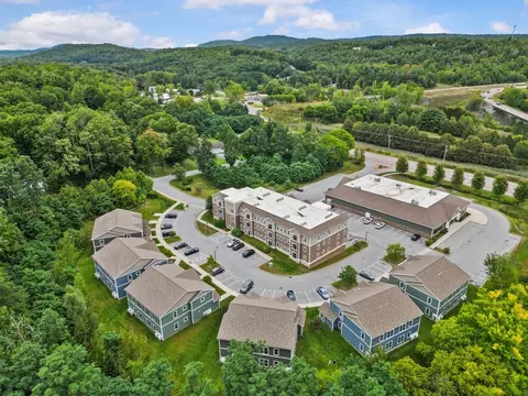 100 Griffin Ln, Essex Junction, VT 05452