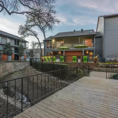 1516 Arbor Town Cir, Arlington, TX 76011 photo 28