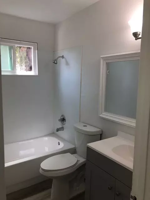 1443 Holly Ave, Imperial Beach, CA 91932 photo 5