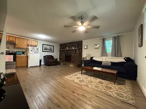 606 Sunnyview Dr, Pigeon Forge, TN 37863