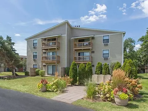 2200 Hassell Rd, Hoffman Estates, IL 60169 photo 6