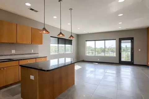 5001 NW 1st St, Lincoln, NE 68521