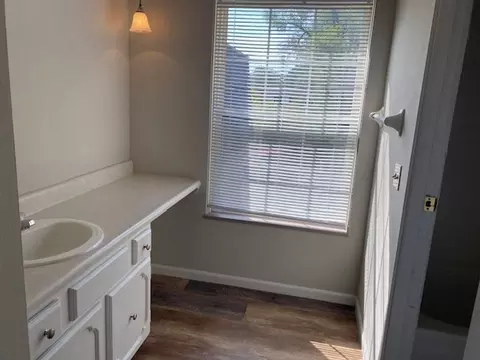 1320 Sangamon Dr, Belleville, IL 62221 photo 9