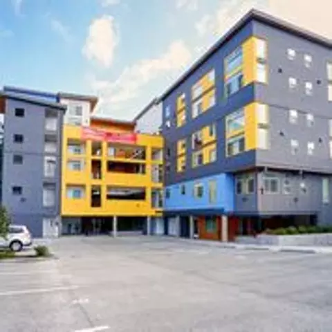 17020 Aurora Ave N, Shoreline, WA 98133