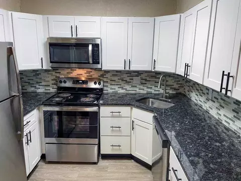 700 Airways Cir, Nashville, TN 37214 photo 3