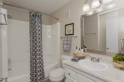 700 Airways Cir, Nashville, TN 37214 photo 9