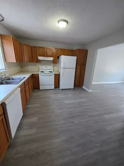 101 Fisher Ferry St, Thomasville, NC 27360