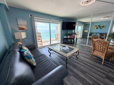 8743 Thomas Dr, Panama City Beach, FL 32408