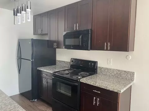 7240 El Cajon Blvd, San Diego, CA 92115