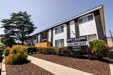 11937 Avon Way, Los Angeles, CA 90066