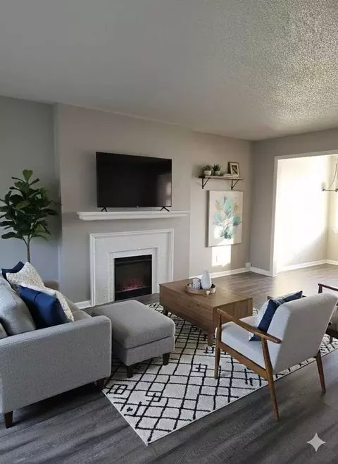 5523 Plaza Ln, Wichita, KS 67208
