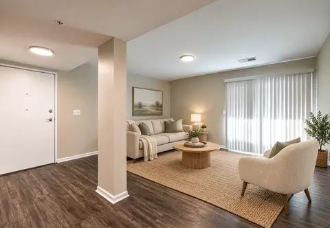 7205 W 55th Ter, Overland Park, KS 66202